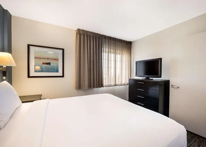 Sonesta Simply Naperville Hotel Warrenville