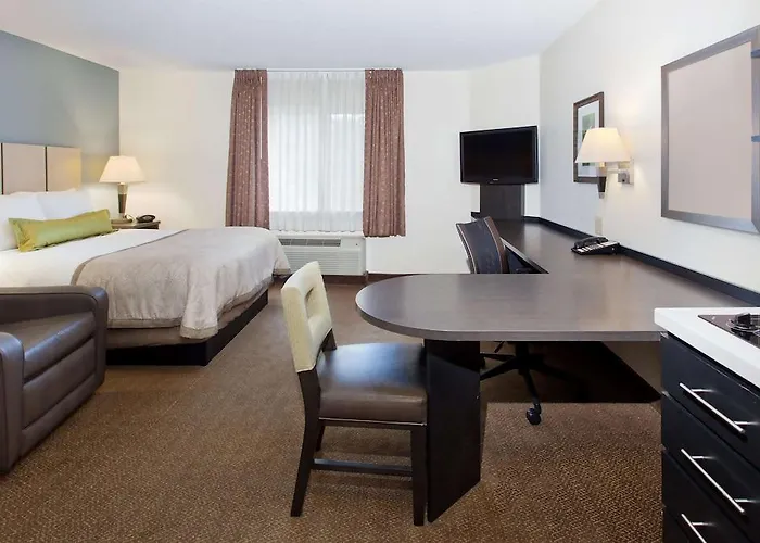 Hotel Sonesta Simply Naperville 3*