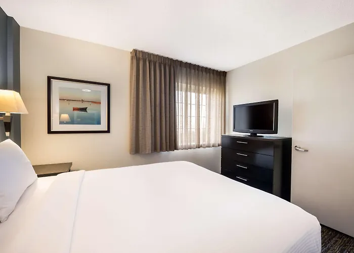 Sonesta Simply Naperville