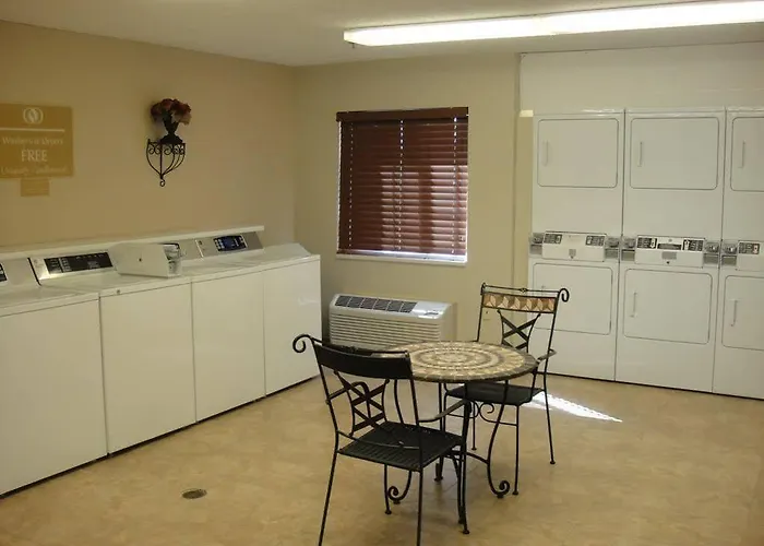Hotel Sonesta Simply Naperville 3*